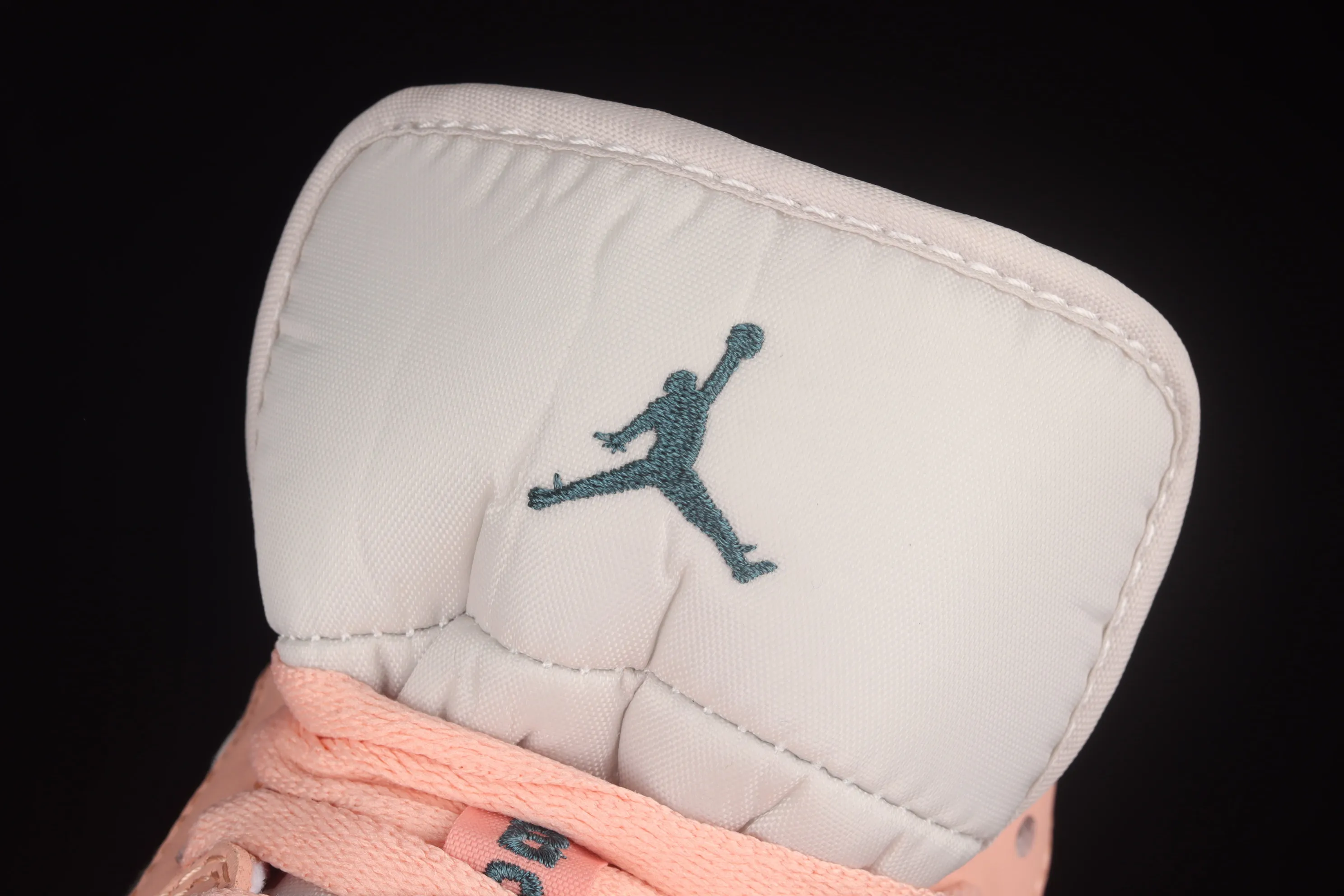 All categories Air Jordan Jordan series basketball shoes Air Jordan 1 Low Air Jordan 1 Low AJ1 Joe 1 pink and green low-top cultural sneakers DC0774-800